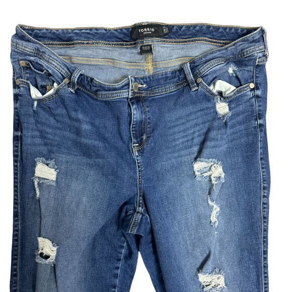 Torrid Plus Size 22 R Blue Distressed Stretch Jeans‎ - Picture 2 of 7